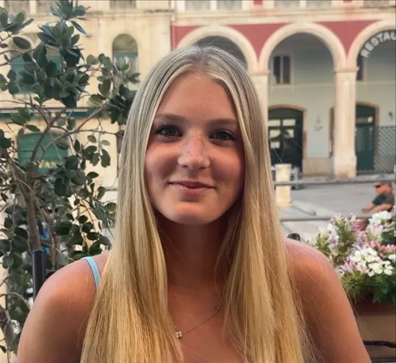 Becky Chisholme